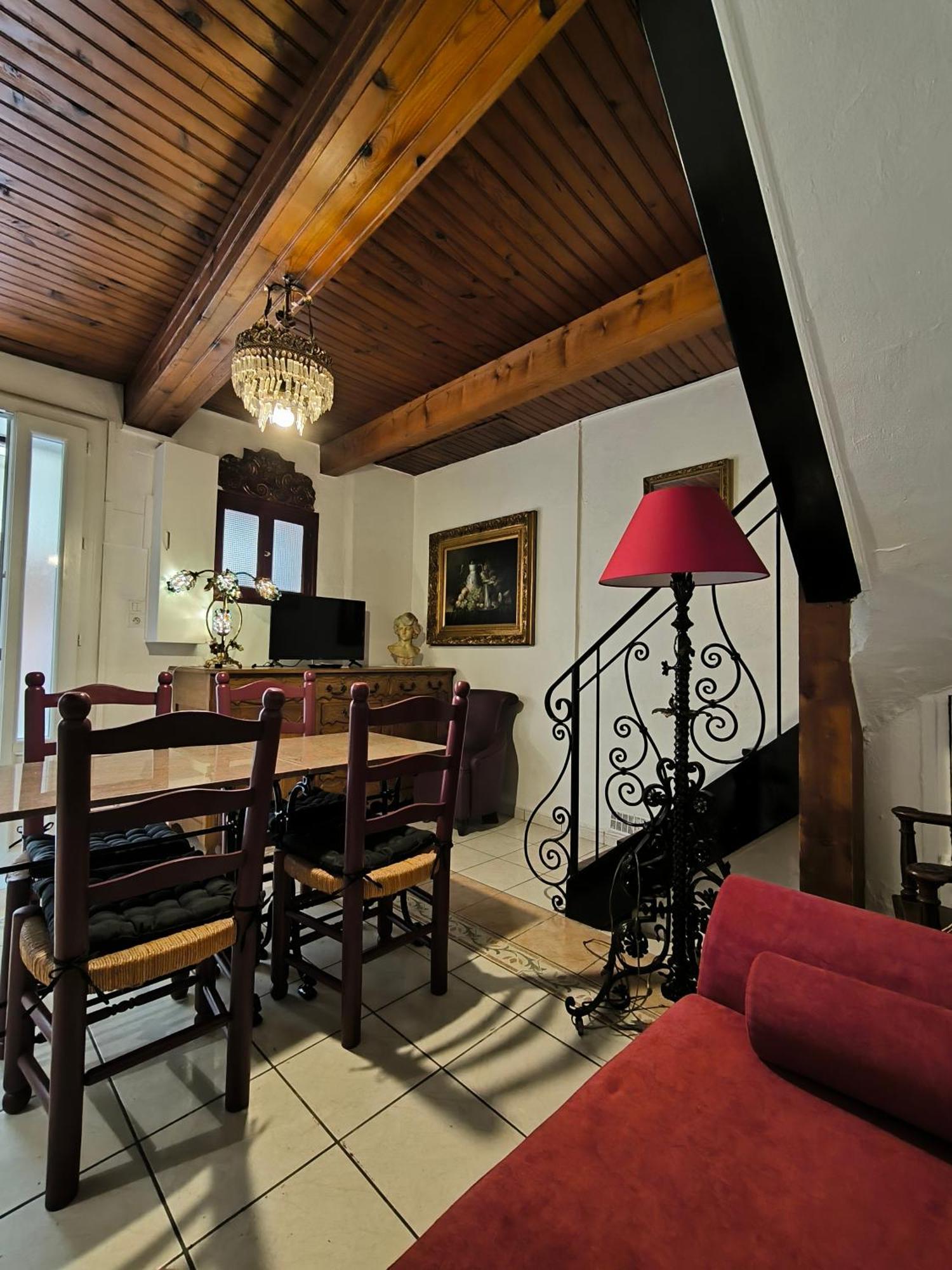 Holiday home Maison Enchanteresse Au Coeur De De Marseillan (Herault)